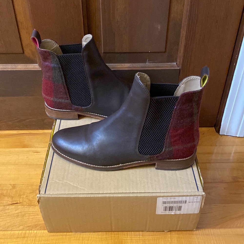 Joules dark brown Chelsea ankle boots with red plaid check back 9 - Picture 4 of 7